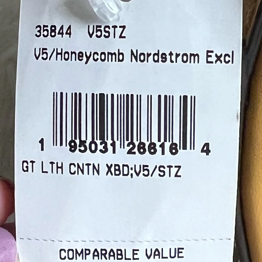 35844 - Coach Canteen Crossbody - Picture 9 of 12